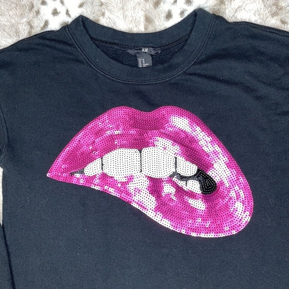 H&H Sweatshirt Size XS - Picture 5 of 8